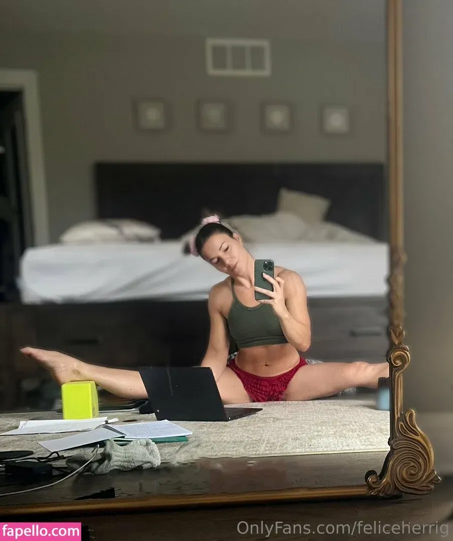 feliceherrig Onlyfans Photo Gallery 