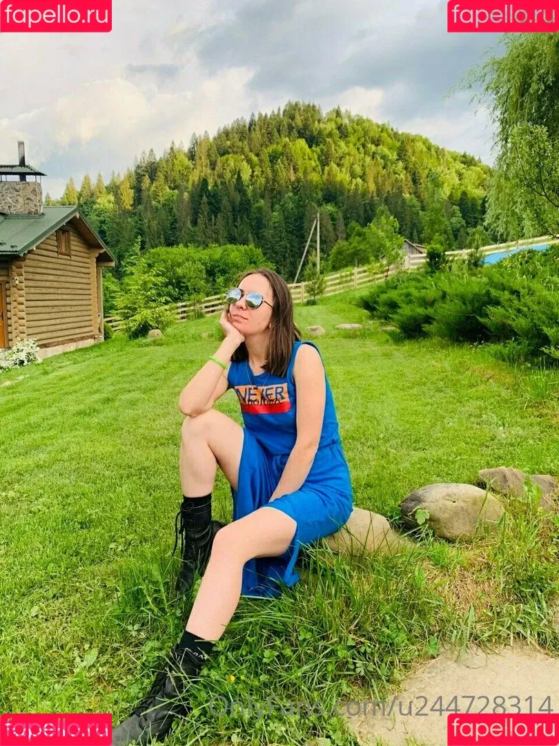 angelamom / magolegonthabiseng Onlyfans Photo Gallery 