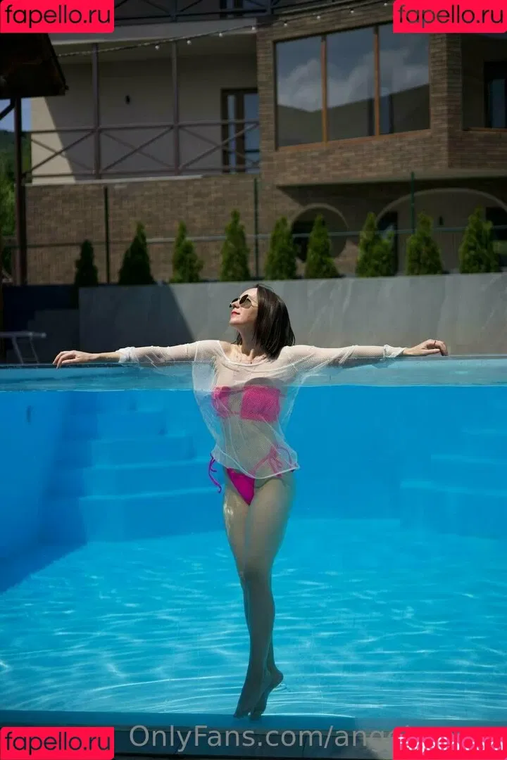 angelamom / magolegonthabiseng Onlyfans Photo Gallery 