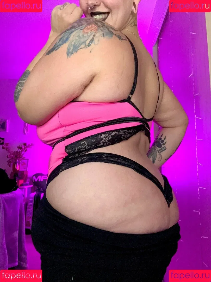 sugarsweetmeatpie / sugarsweettiee Onlyfans Photo Gallery 