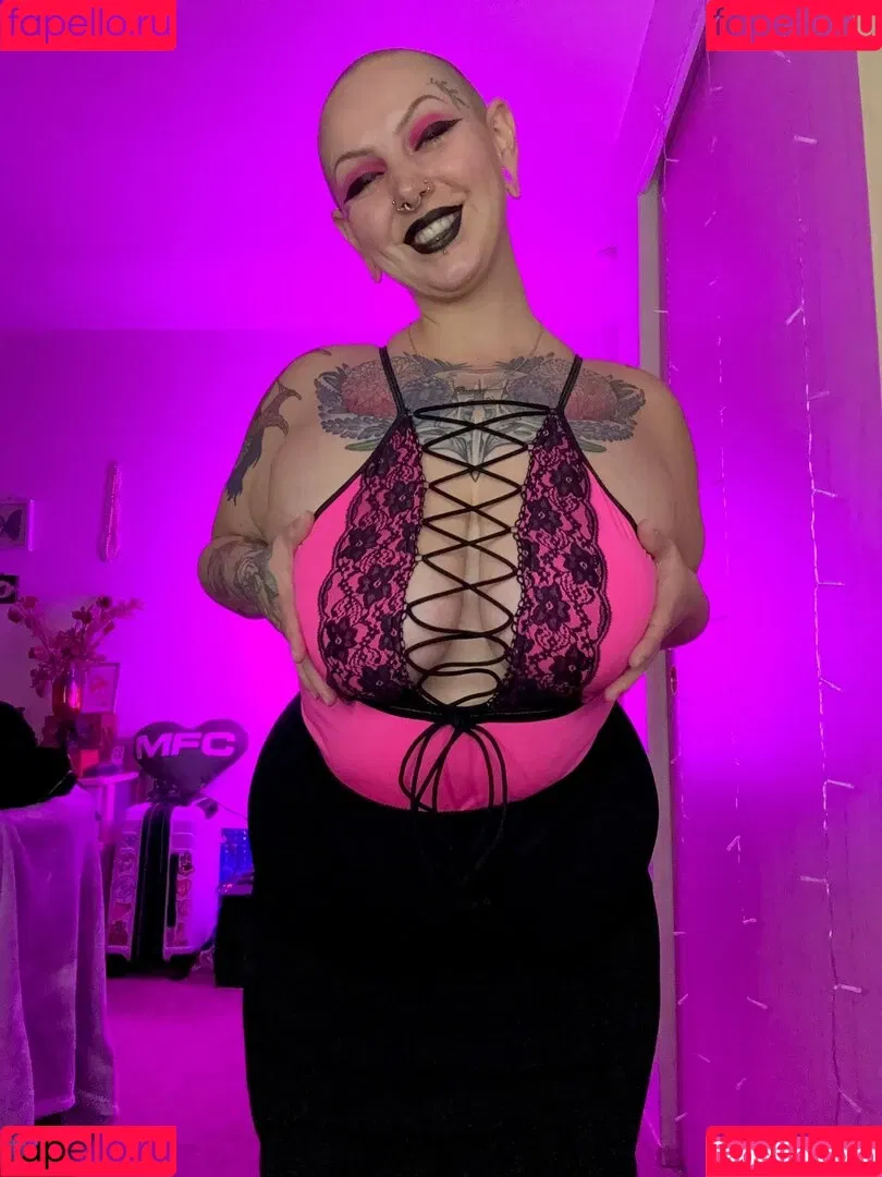 sugarsweetmeatpie / sugarsweettiee Onlyfans Photo Gallery 