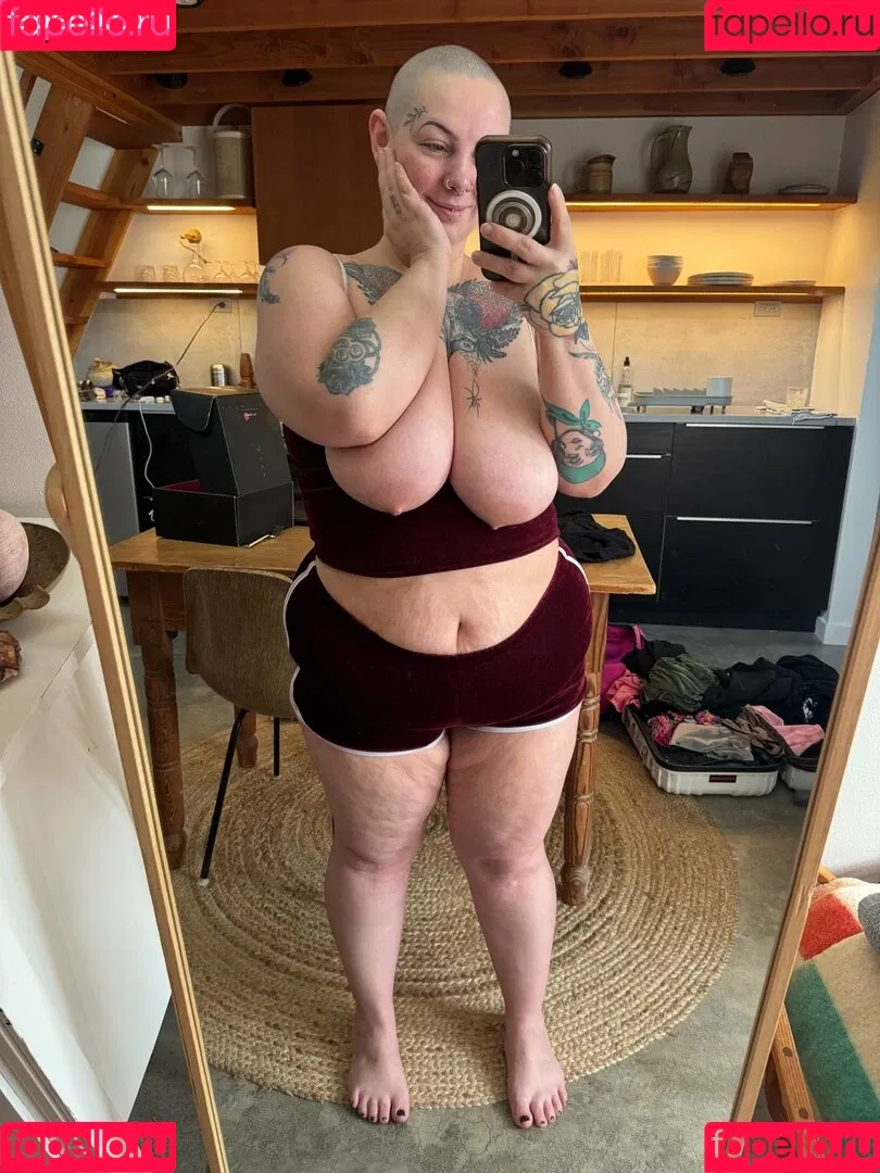 sugarsweetmeatpie / sugarsweettiee Onlyfans Photo Gallery 