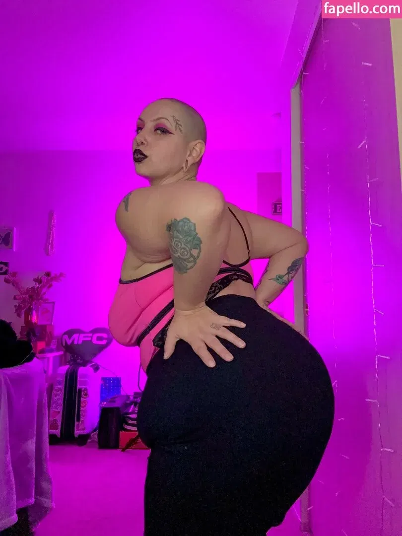 sugarsweetmeatpie / sugarsweettiee Onlyfans Photo Gallery 