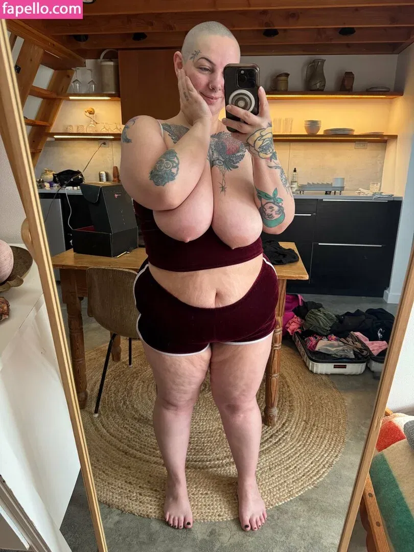 sugarsweetmeatpie / sugarsweettiee Onlyfans Photo Gallery 
