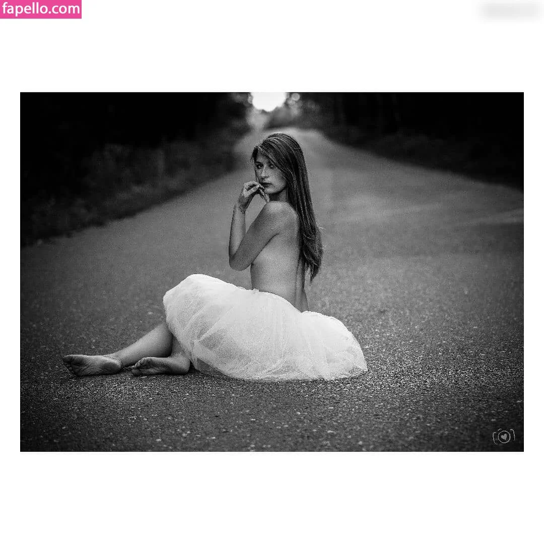 Isa._belle._ / ibmruth / isa.belle.___ / isaruth Onlyfans Photo Gallery 