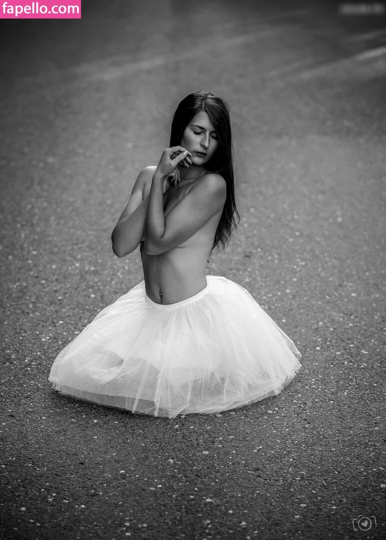 Isa._belle._ / ibmruth / isa.belle.___ / isaruth Onlyfans Photo Gallery 