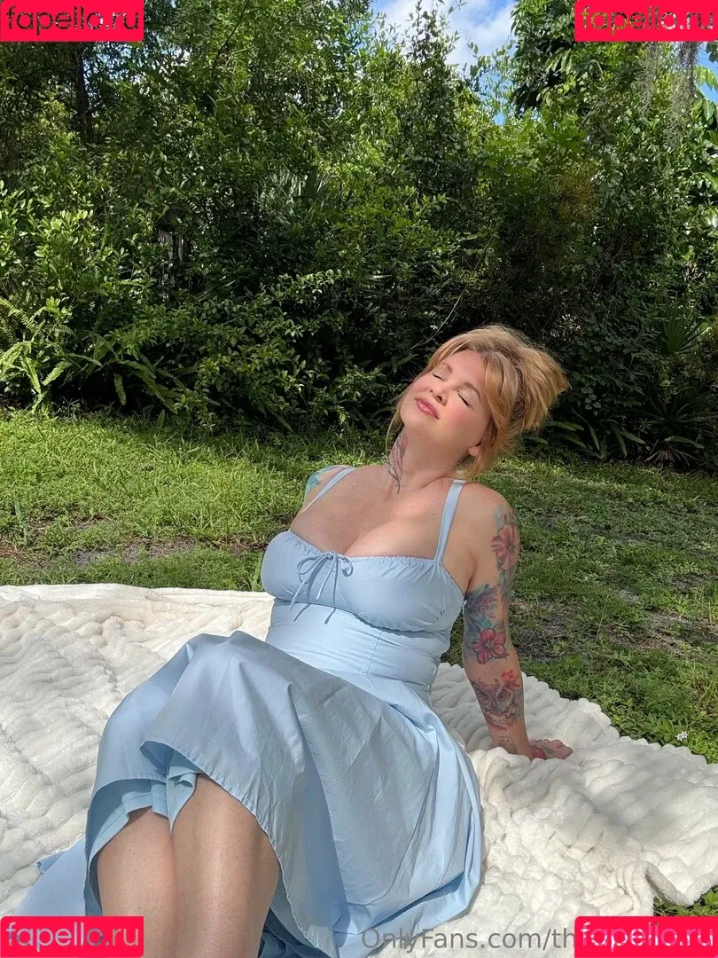 the_cozyfarm / thecozyfarm Onlyfans Photo Gallery 