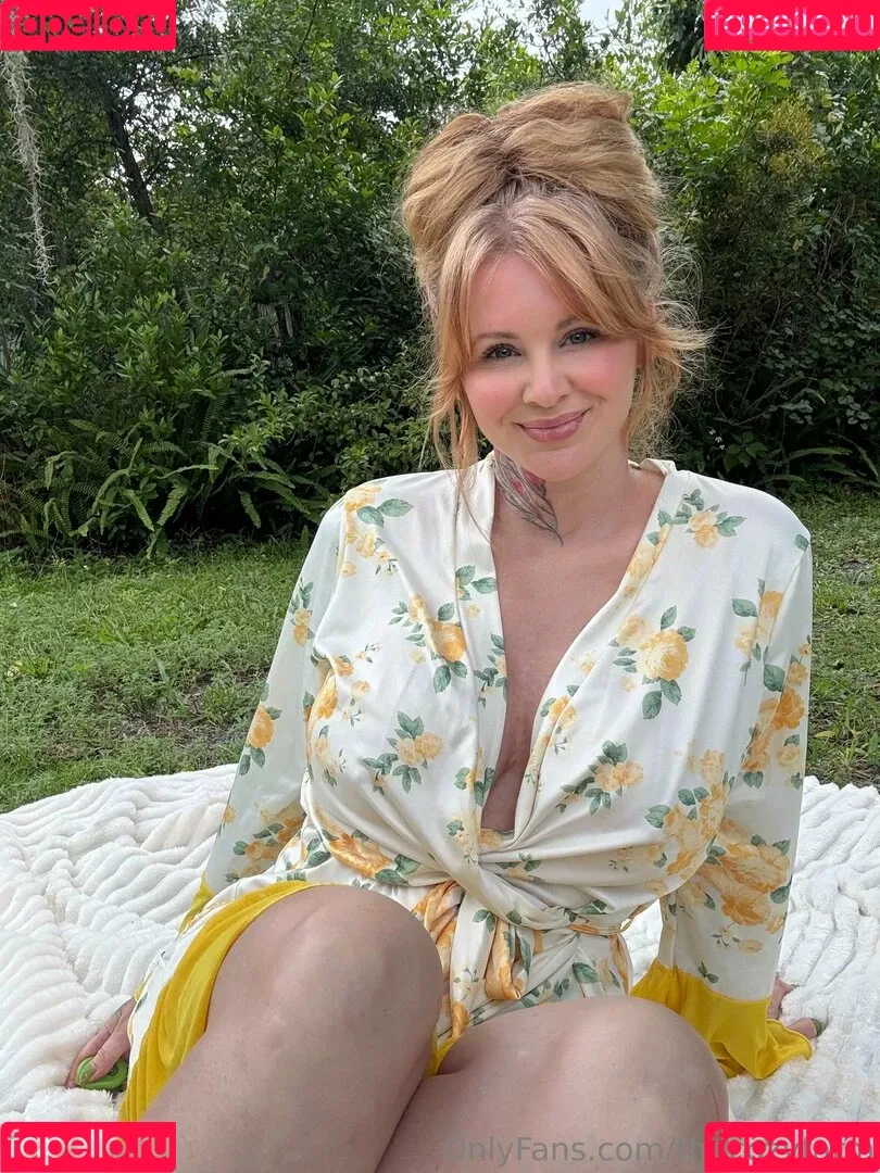 the_cozyfarm / thecozyfarm Onlyfans Photo Gallery 