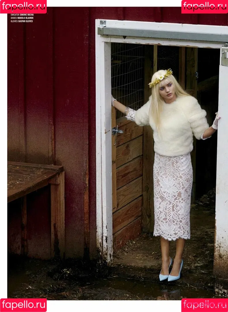 Miranda Kerr / mirandakerr / tsmirandakerr Onlyfans Photo Gallery 