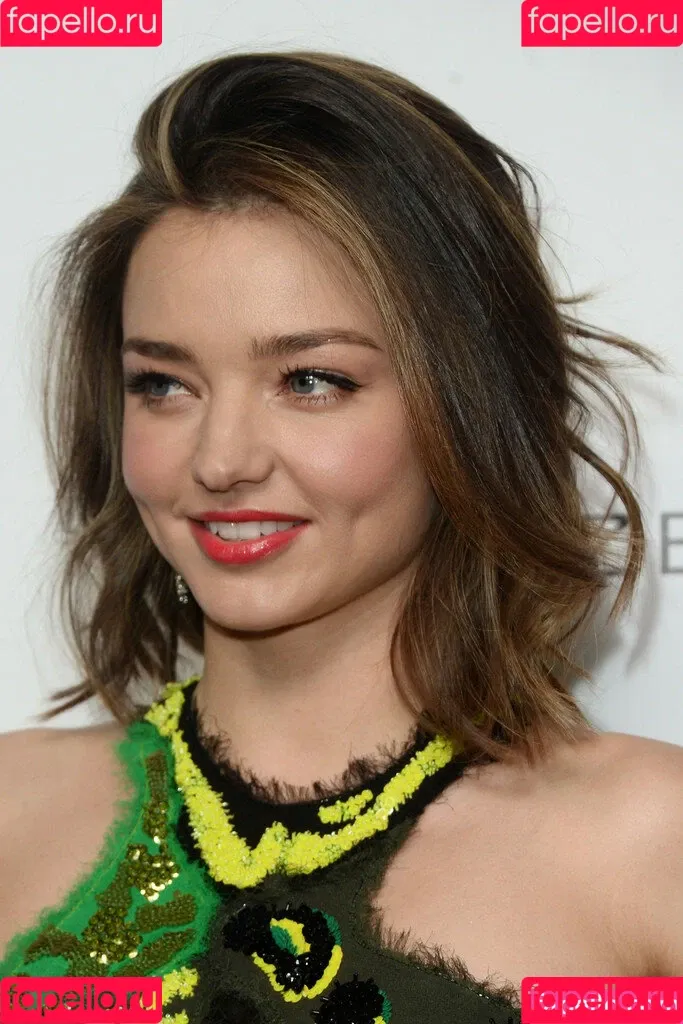 Miranda Kerr / mirandakerr / tsmirandakerr Onlyfans Photo Gallery 
