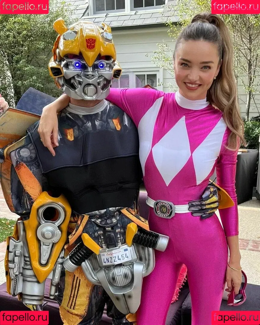 Miranda Kerr / mirandakerr / tsmirandakerr Onlyfans Photo Gallery 