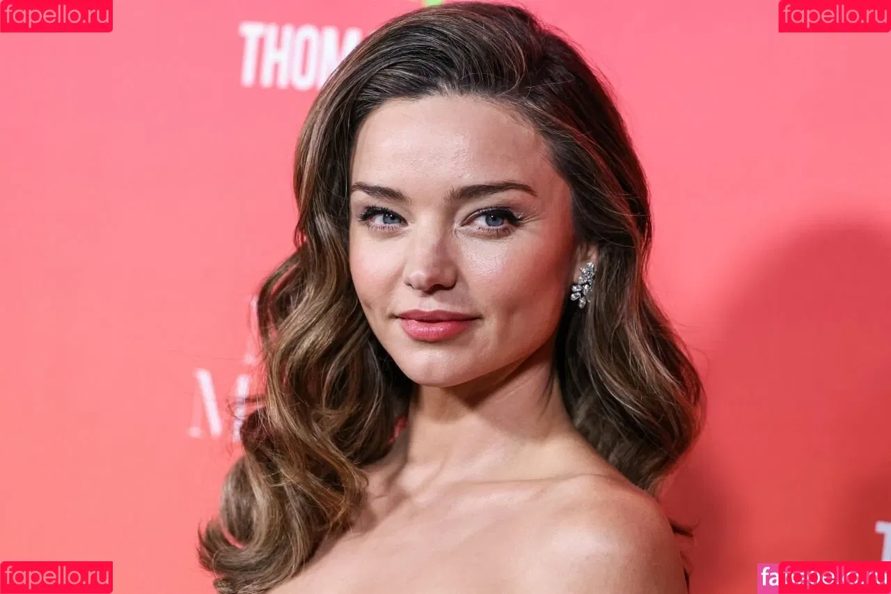 Miranda Kerr / mirandakerr / tsmirandakerr Onlyfans Photo Gallery 
