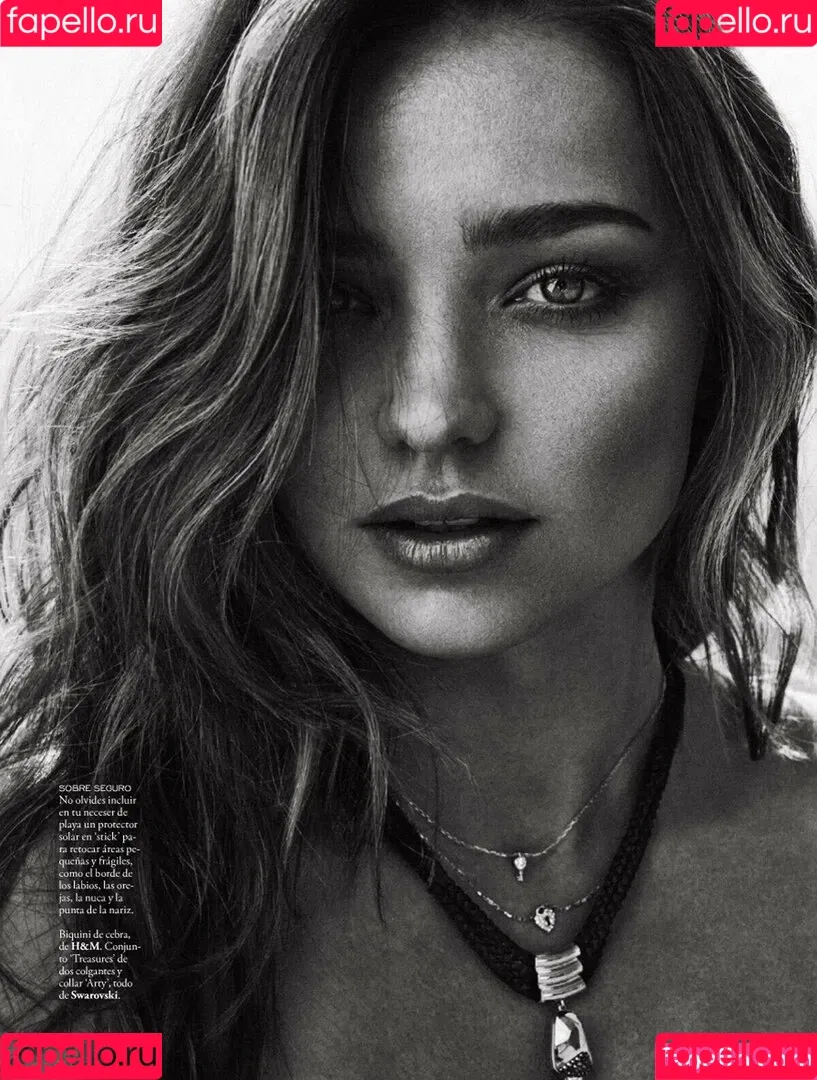 Miranda Kerr / mirandakerr / tsmirandakerr Onlyfans Photo Gallery 