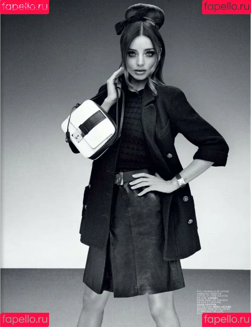 Miranda Kerr / mirandakerr / tsmirandakerr Onlyfans Photo Gallery 