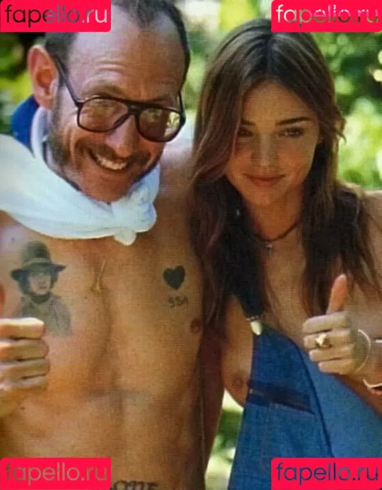 Miranda Kerr / mirandakerr / tsmirandakerr Onlyfans Photo Gallery 