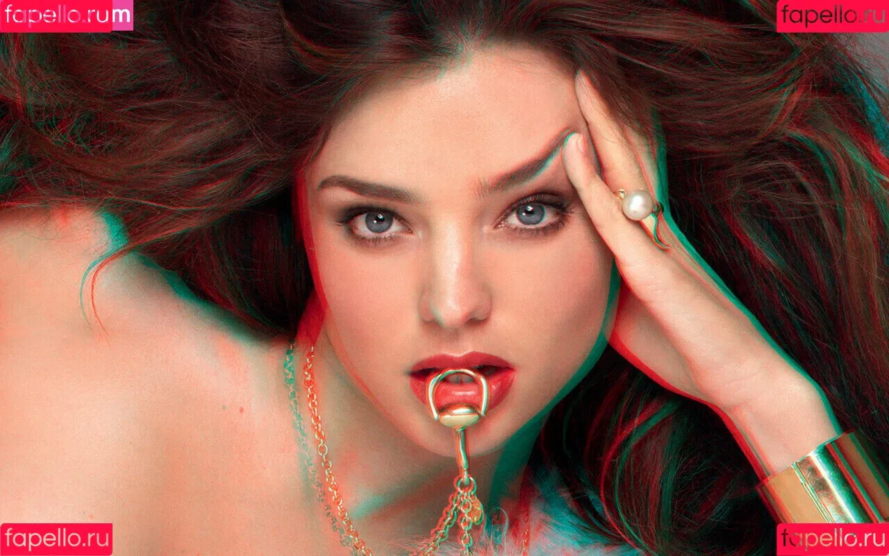Miranda Kerr / mirandakerr / tsmirandakerr Onlyfans Photo Gallery 