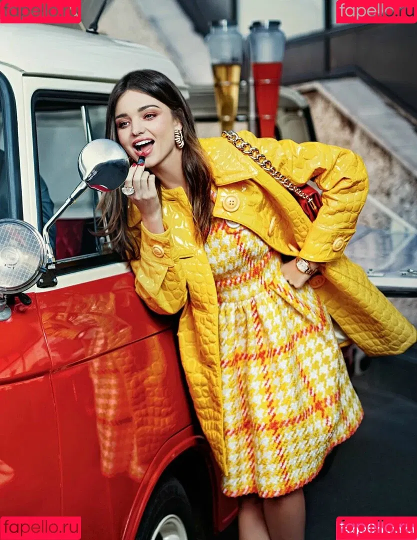 Miranda Kerr / mirandakerr / tsmirandakerr Onlyfans Photo Gallery 