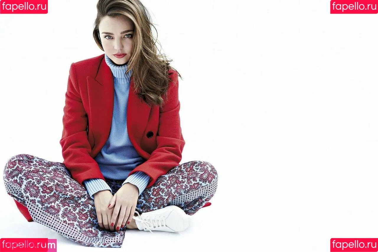 Miranda Kerr / mirandakerr / tsmirandakerr Onlyfans Photo Gallery 