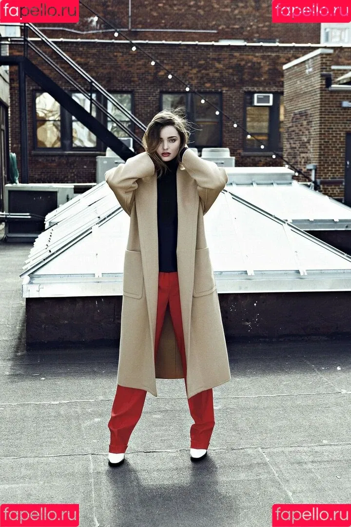 Miranda Kerr / mirandakerr / tsmirandakerr Onlyfans Photo Gallery 