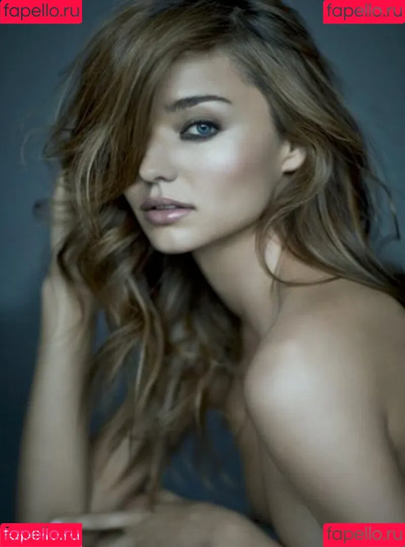 Miranda Kerr / mirandakerr / tsmirandakerr Onlyfans Photo Gallery 