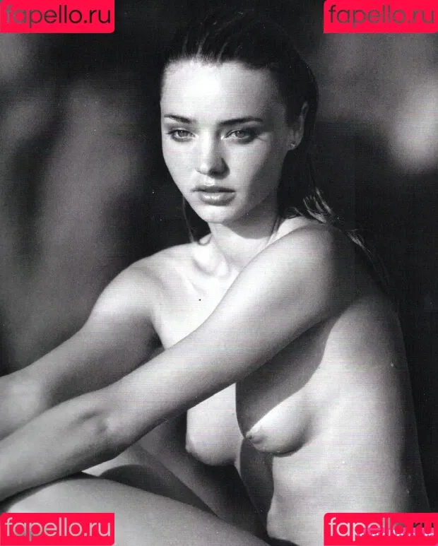 Miranda Kerr / mirandakerr / tsmirandakerr Onlyfans Photo Gallery 