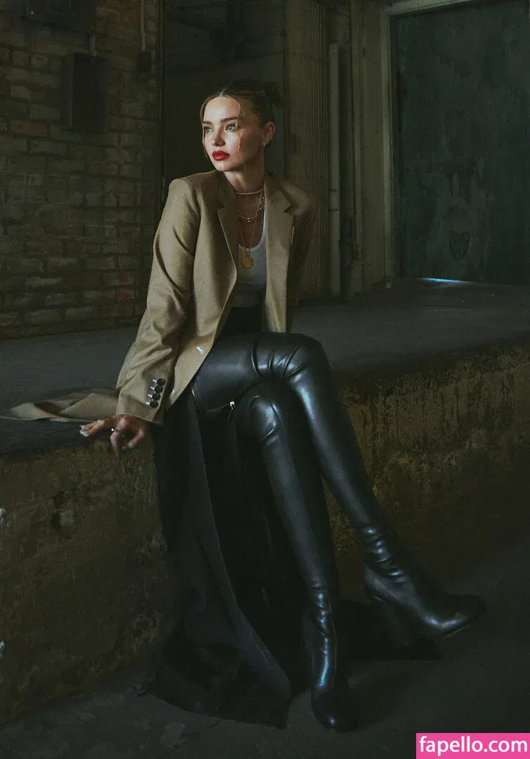 Miranda Kerr / mirandakerr / tsmirandakerr Onlyfans Photo Gallery 