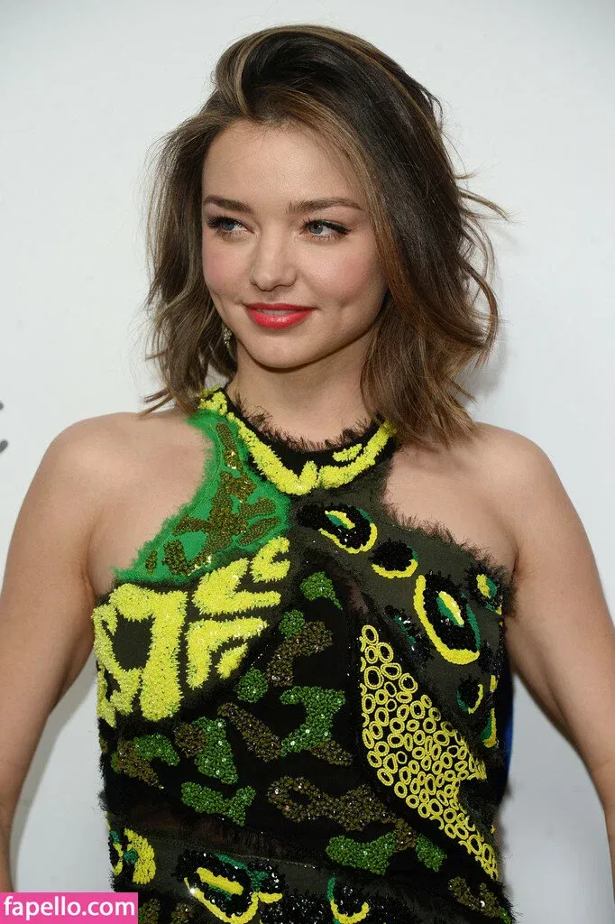 Miranda Kerr / mirandakerr / tsmirandakerr Onlyfans Photo Gallery 