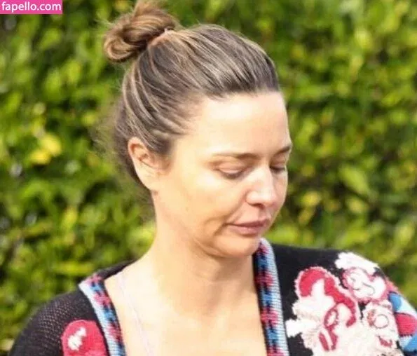 Miranda Kerr / mirandakerr / tsmirandakerr Onlyfans Photo Gallery 