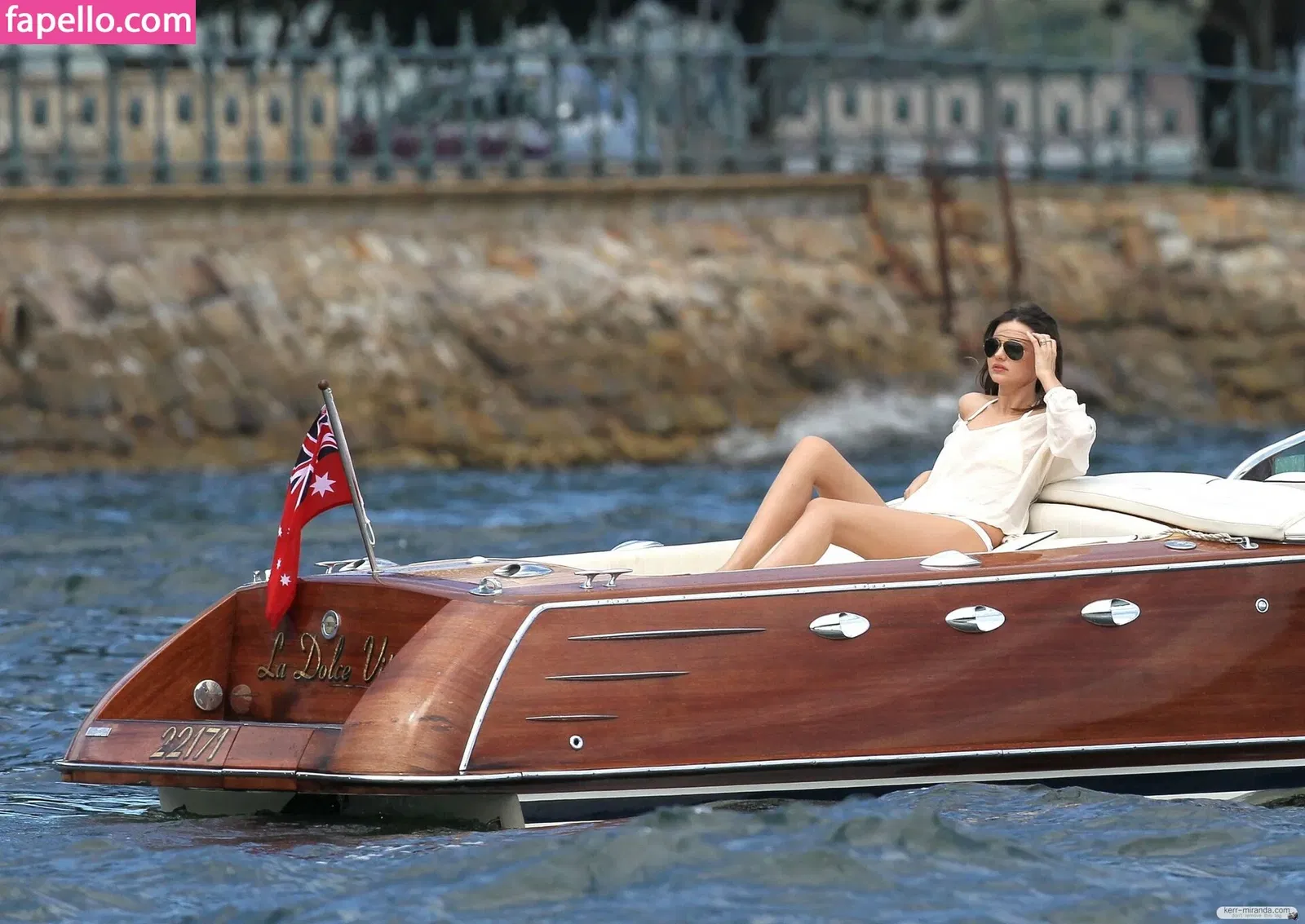 Miranda Kerr / mirandakerr / tsmirandakerr Onlyfans Photo Gallery 