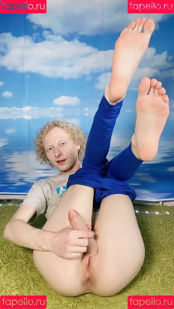 enbyjupiter / isthatjupiter Onlyfans Photo Gallery 