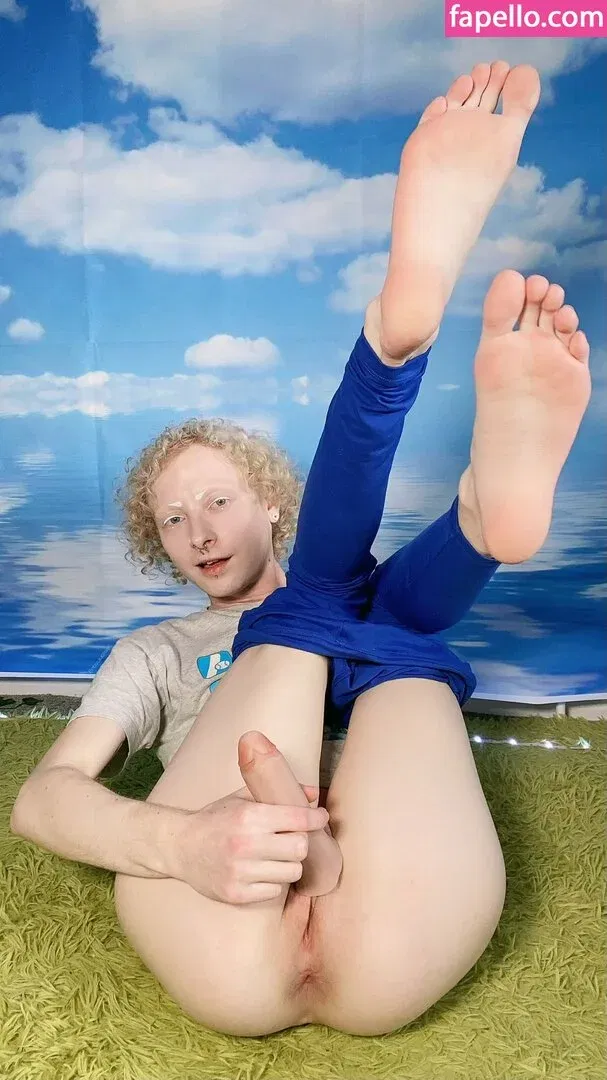 enbyjupiter / isthatjupiter Onlyfans Photo Gallery 