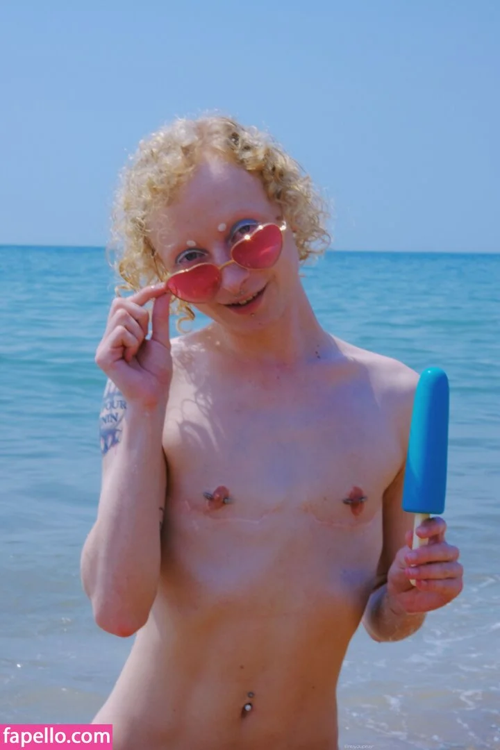 enbyjupiter / isthatjupiter Onlyfans Photo Gallery 