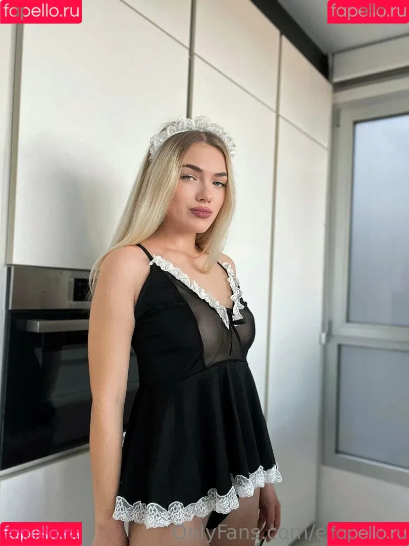 ellie.miss / missellie_o Onlyfans Photo Gallery 