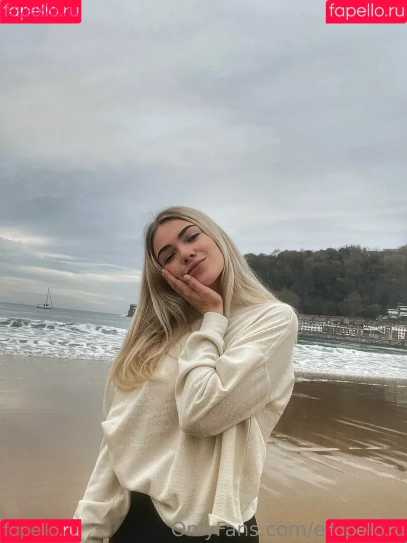 ellie.miss / missellie_o Onlyfans Photo Gallery 