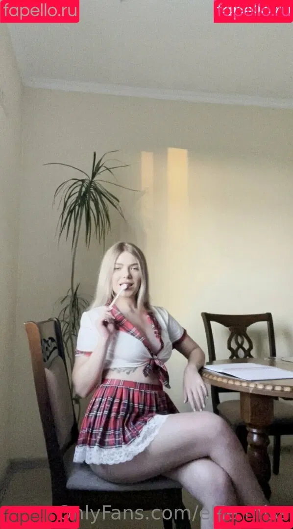 ellie.miss / missellie_o Onlyfans Photo Gallery 