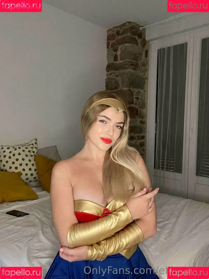 ellie.miss / missellie_o Onlyfans Photo Gallery 