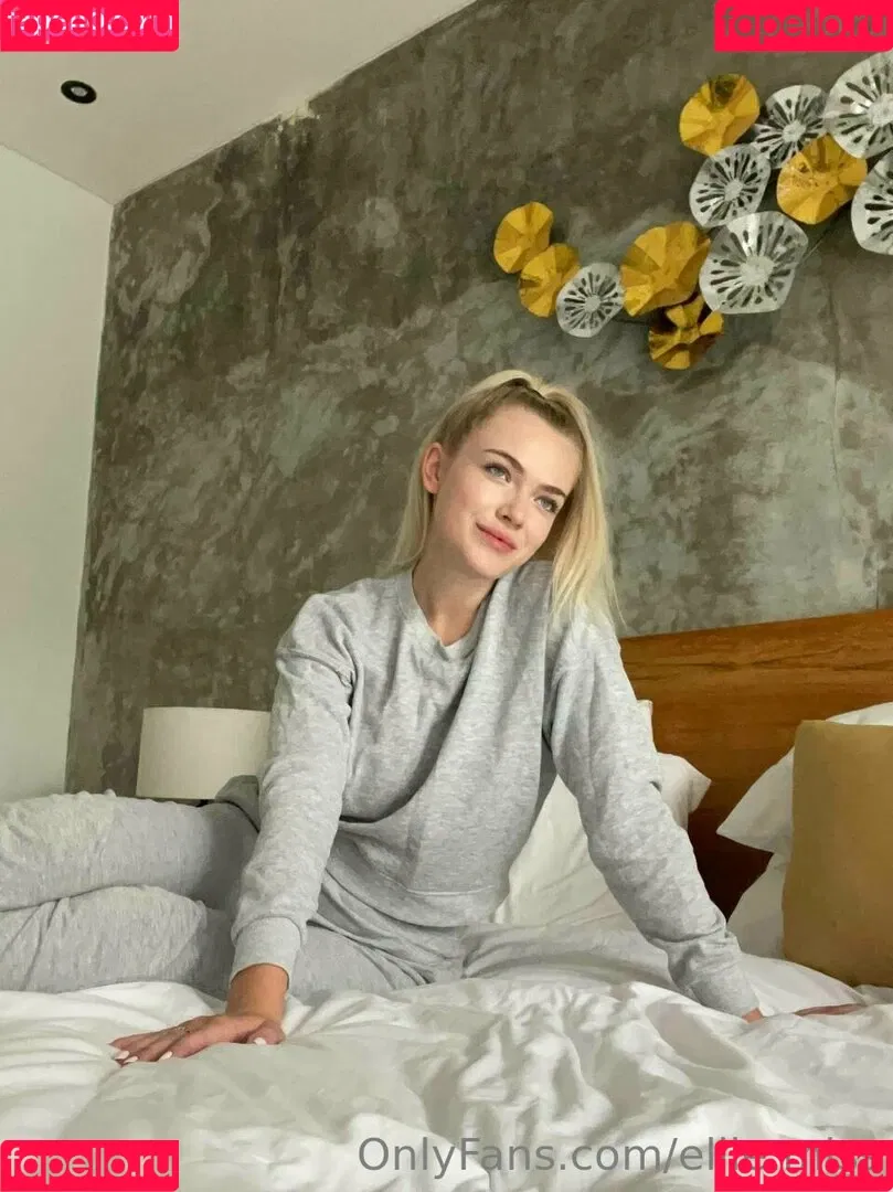 ellie.miss / missellie_o Onlyfans Photo Gallery 