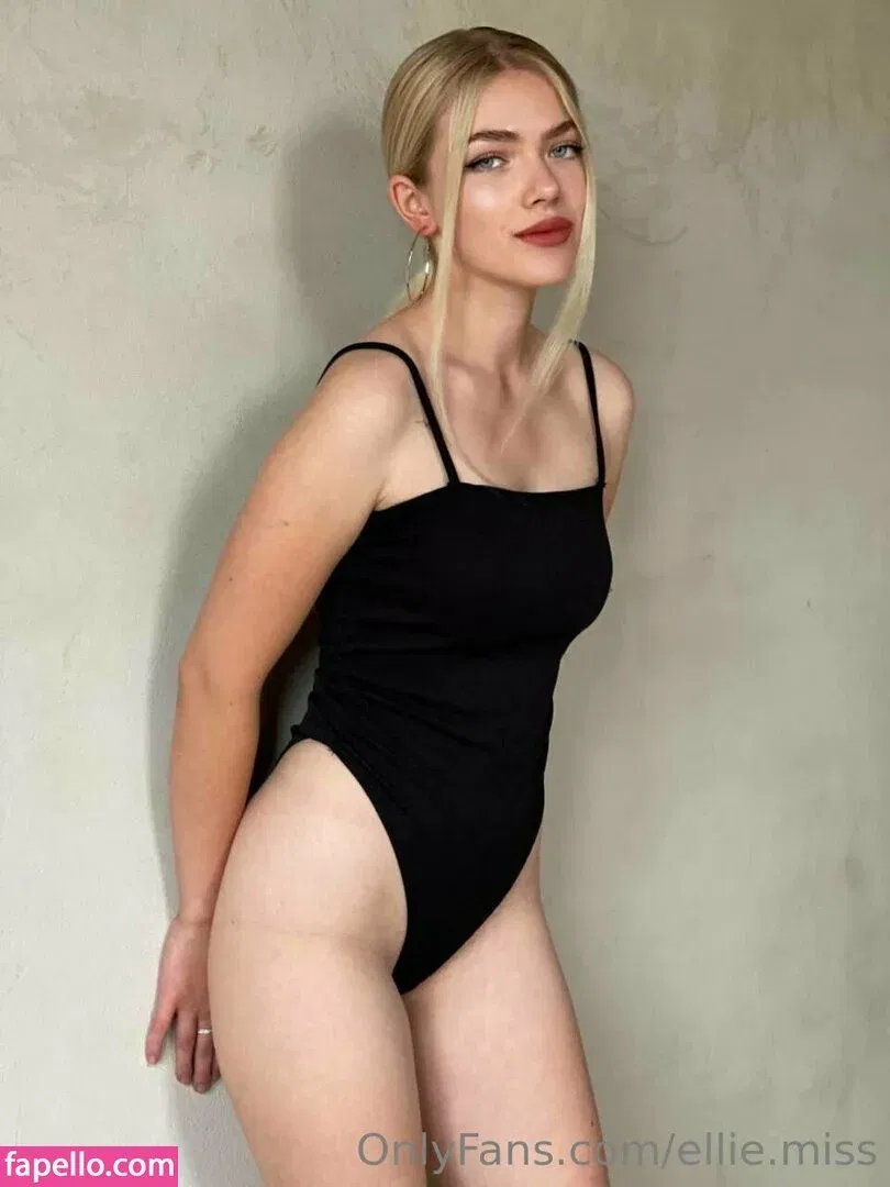 ellie.miss / missellie_o Onlyfans Photo Gallery 