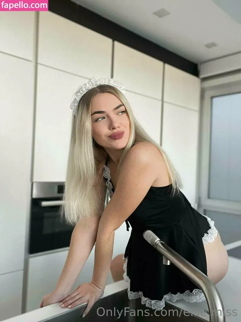 ellie.miss / missellie_o Onlyfans Photo Gallery 