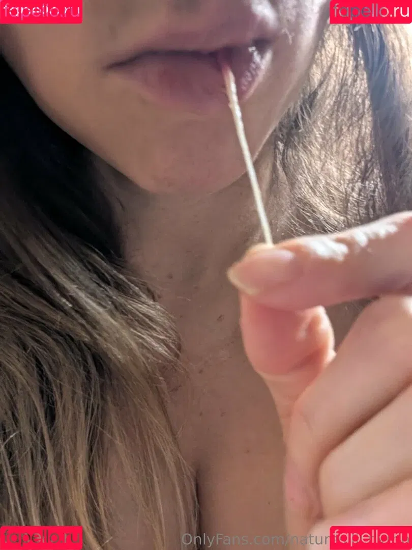 kitchen-Key-1478 / natures.lil.nymp / natures_lil_nymp Onlyfans Photo Gallery 
