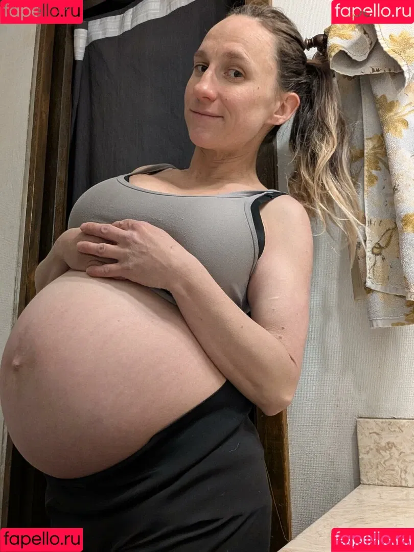 kitchen-Key-1478 / natures.lil.nymp / natures_lil_nymp Onlyfans Photo Gallery 