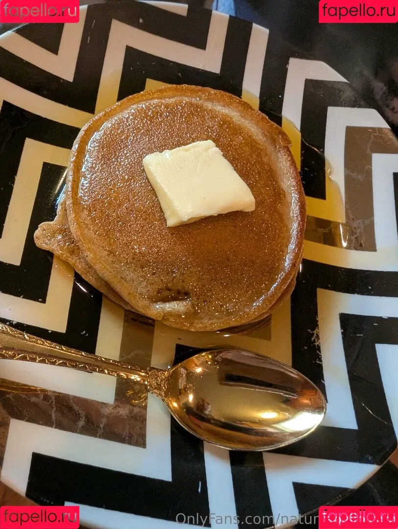 kitchen-Key-1478 / natures.lil.nymp / natures_lil_nymp Onlyfans Photo Gallery 