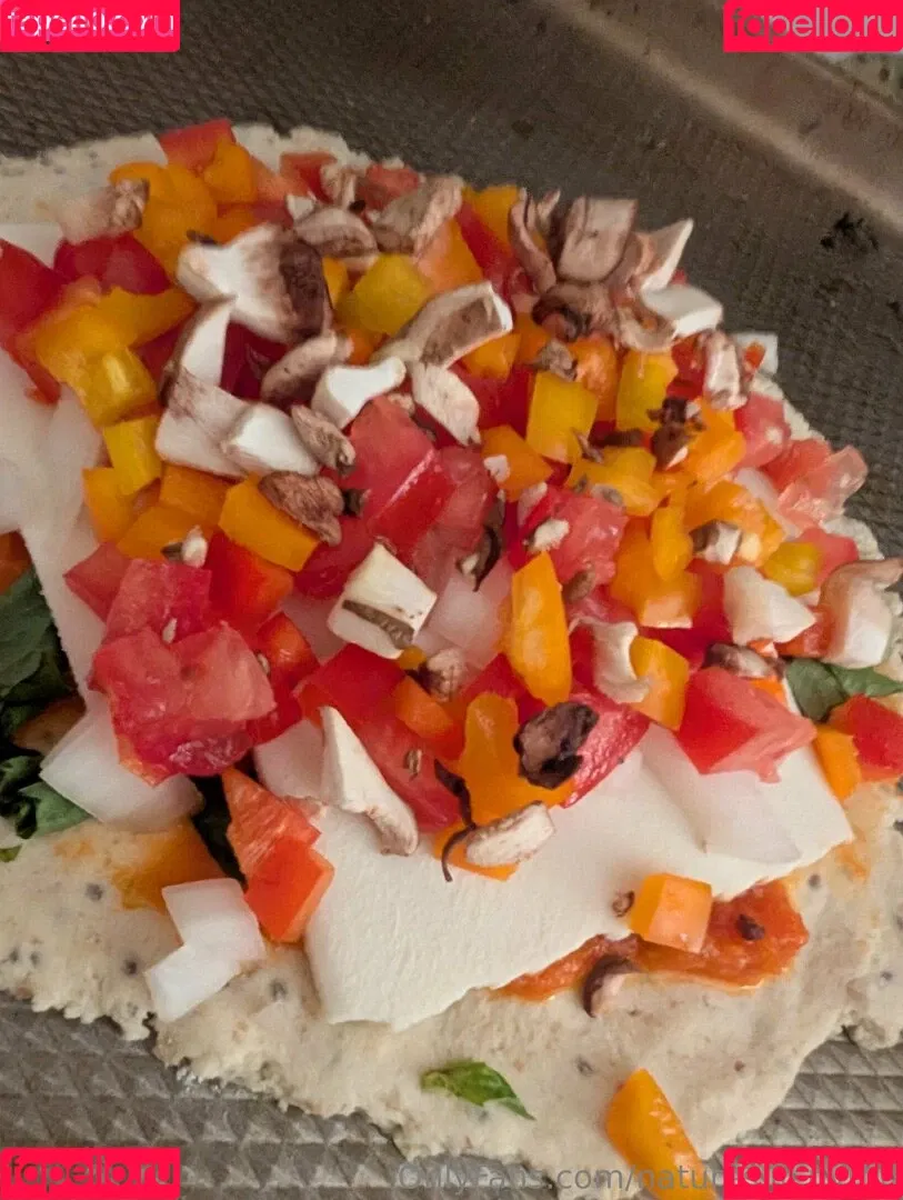 kitchen-Key-1478 / natures.lil.nymp / natures_lil_nymp Onlyfans Photo Gallery 