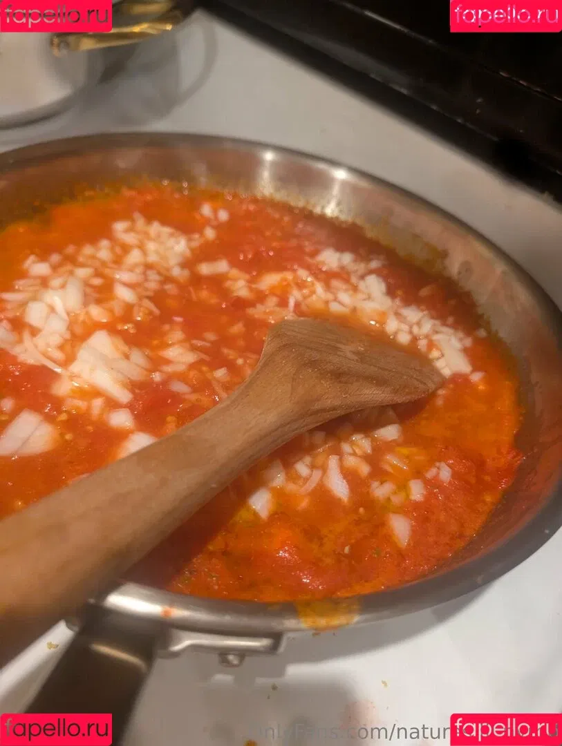 kitchen-Key-1478 / natures.lil.nymp / natures_lil_nymp Onlyfans Photo Gallery 