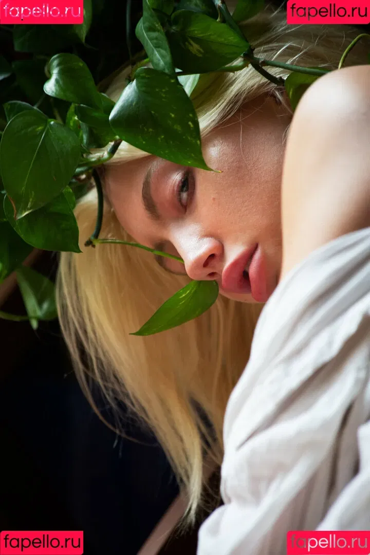 Ivy Wolfe / ivywolfesworld / officialivywolfe Onlyfans Photo Gallery 