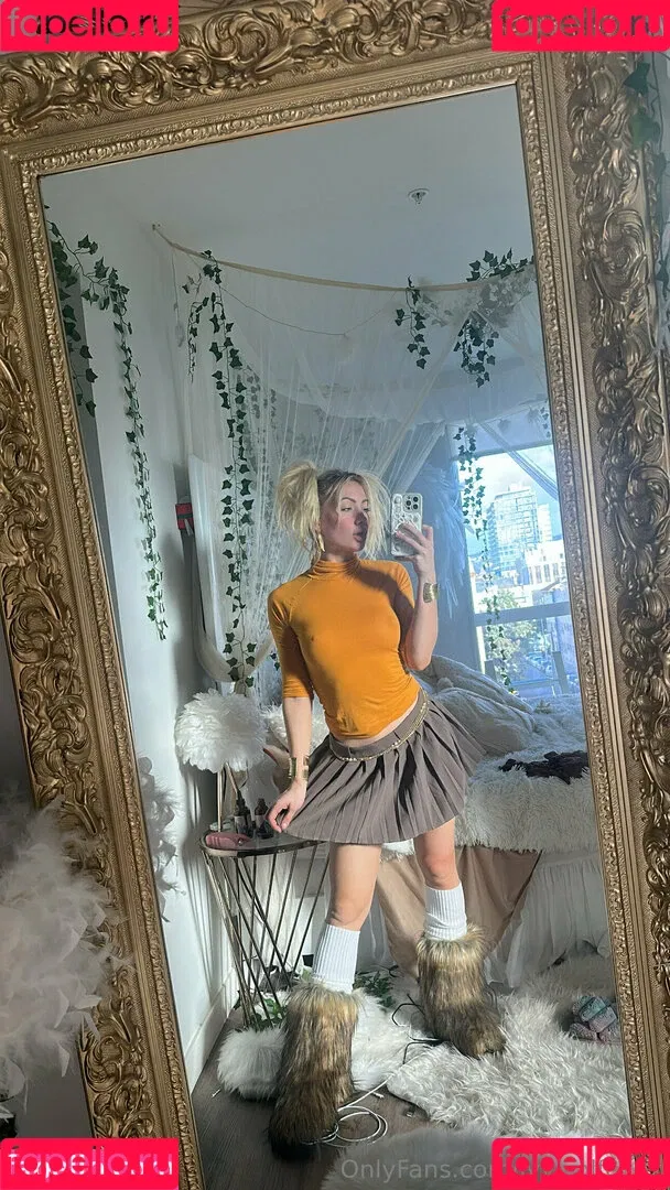 Ivy Wolfe / ivywolfesworld / officialivywolfe Onlyfans Photo Gallery 