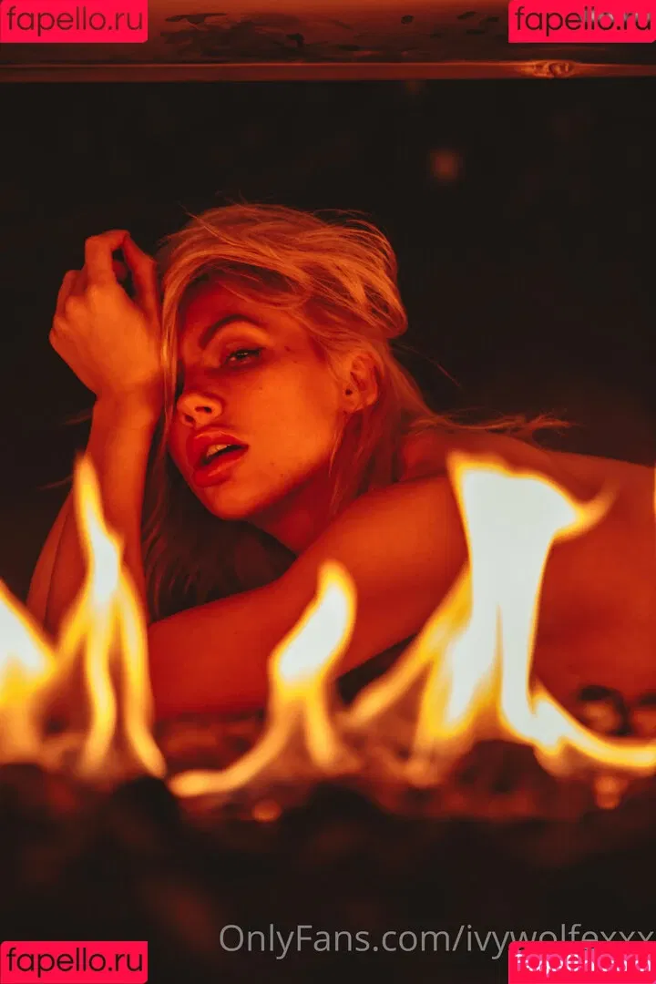 Ivy Wolfe / ivywolfesworld / officialivywolfe Onlyfans Photo Gallery 