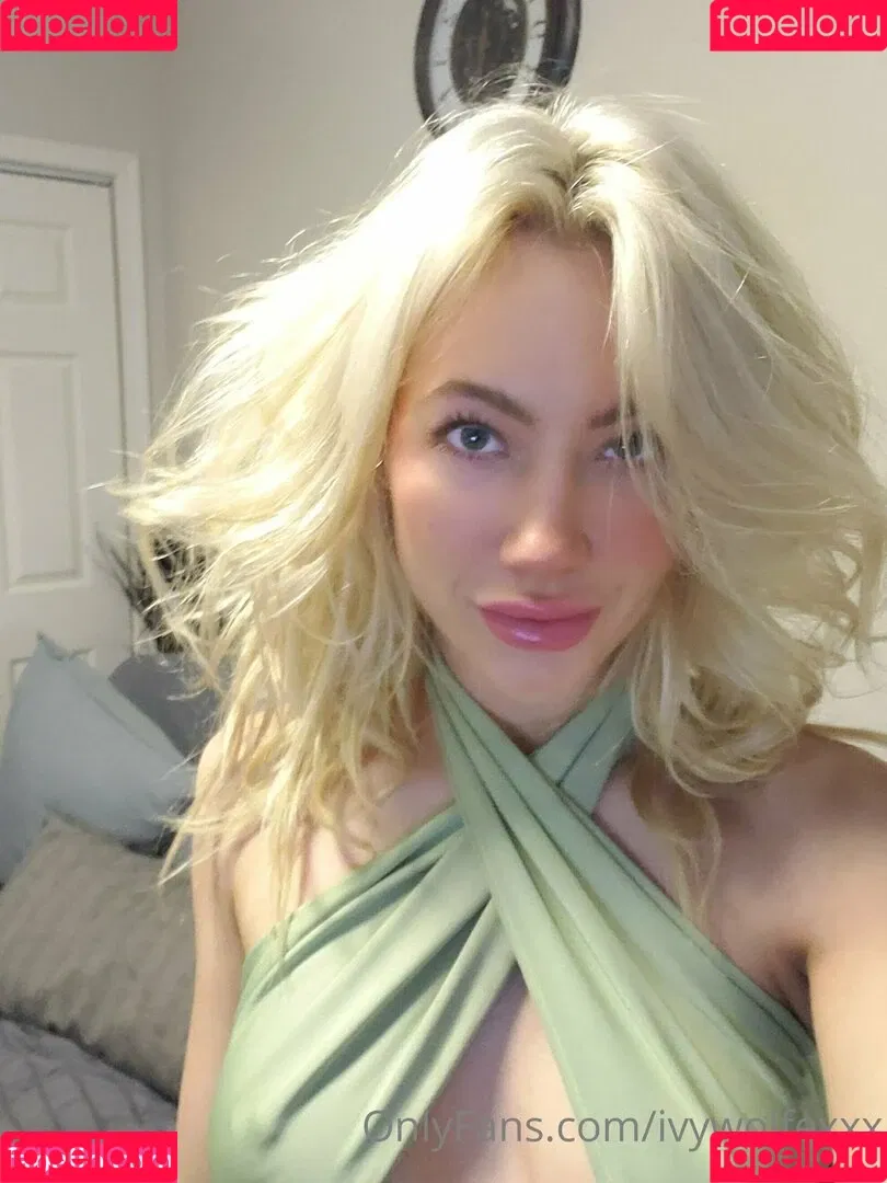 Ivy Wolfe / ivywolfesworld / officialivywolfe Onlyfans Photo Gallery 