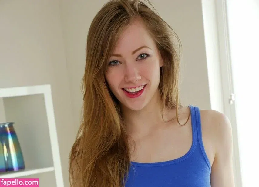 Ivy Wolfe / ivywolfesworld / officialivywolfe Onlyfans Photo Gallery 