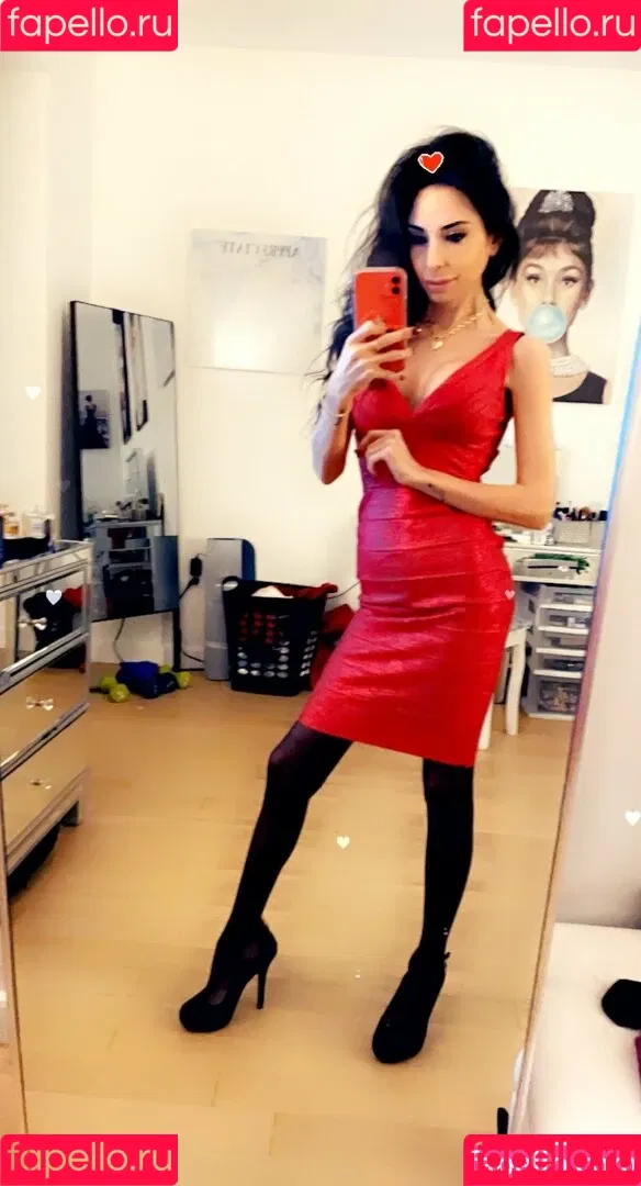 officialtrinitystclair / trinitystclair Onlyfans Photo Gallery 